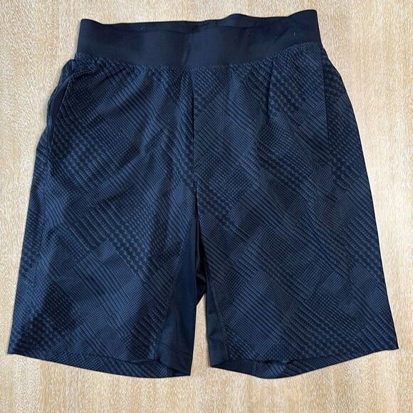 Lululemon THE Shorts Lined - Picture 1 of 5